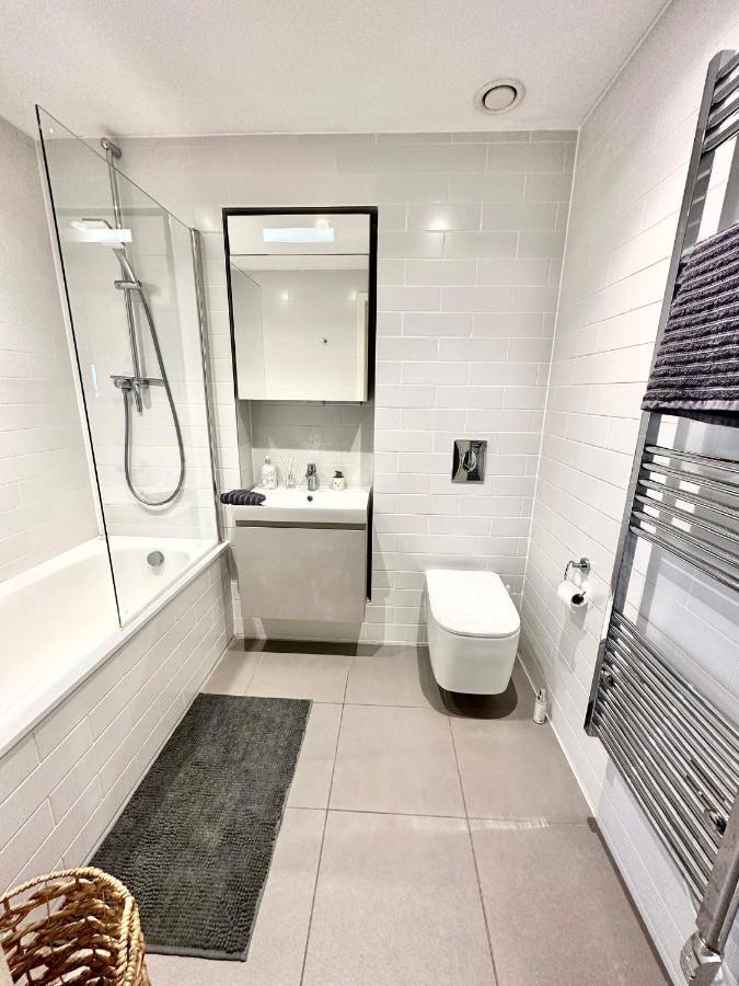 Double To Let In Stylish Cosy Flat In Hackney! * Londra
