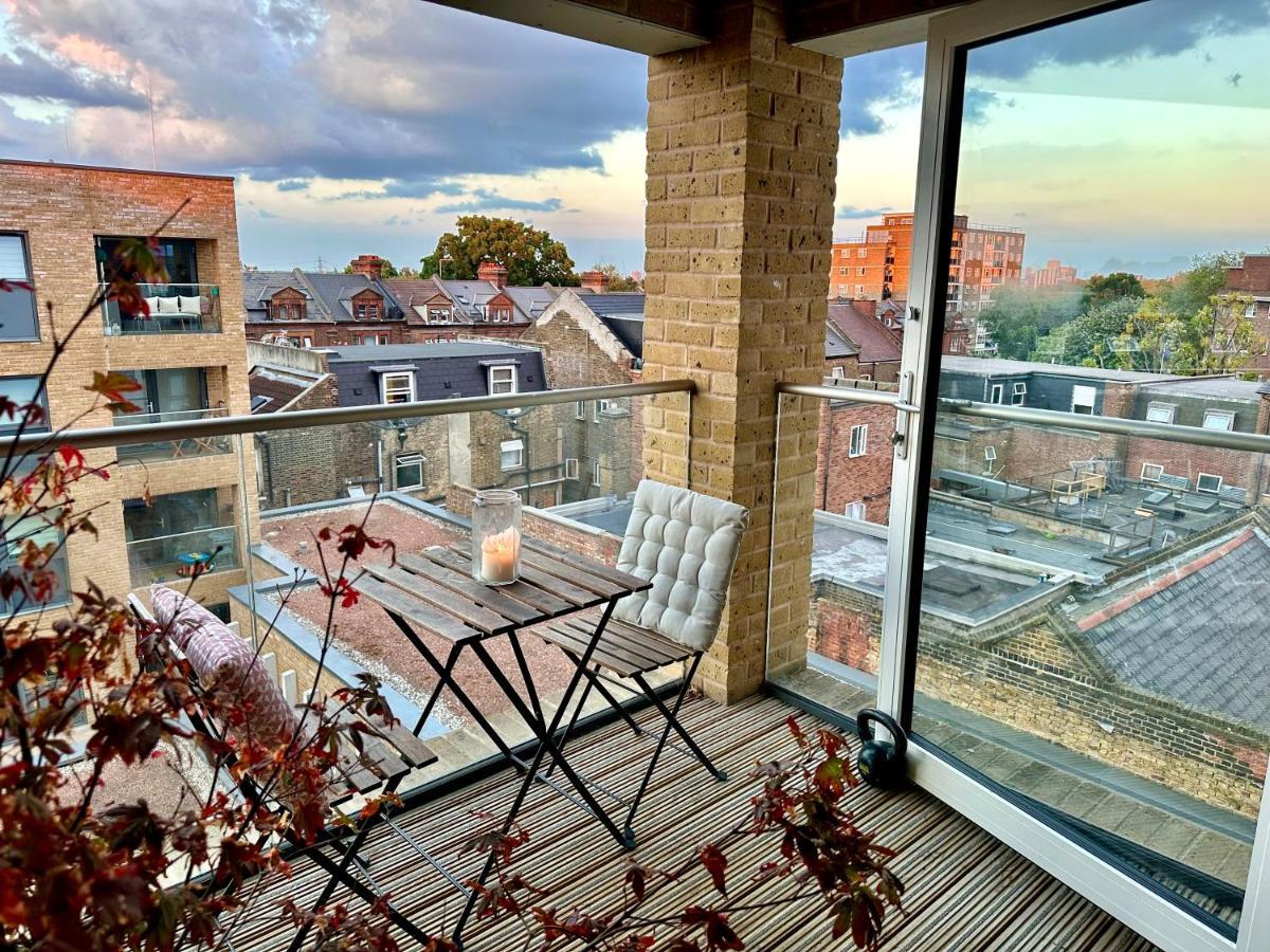 Guest house Double To Let In Stylish Cosy Flat In Hackney!